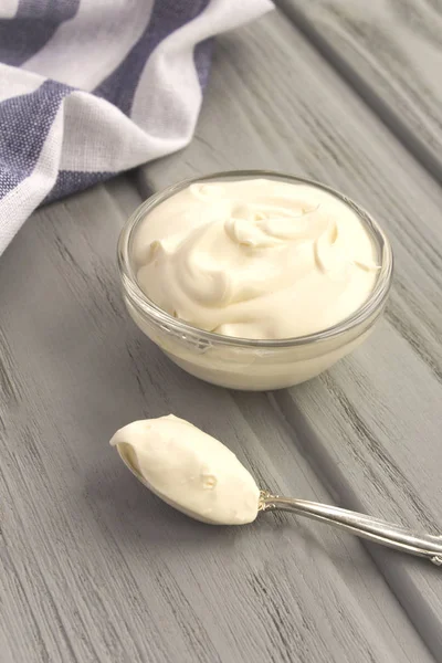 Homemade Yogurt Sour Cream Glass Bowl Grey Wooden Background Location — 스톡 사진