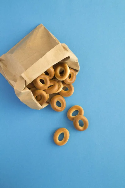 Bagels Paper Package Blue Background Location Vertical Top View — Stock Photo, Image