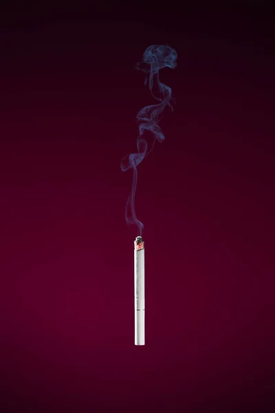 Cigarrillo Fumar Concepto Fondo Magenta Con Espacio Para Copiar Arte —  Fotos de Stock