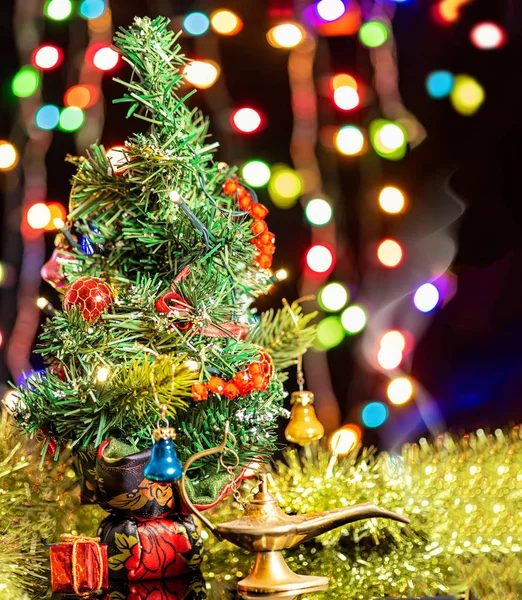Geschmückter Weihnachtsbaum. Stockbild