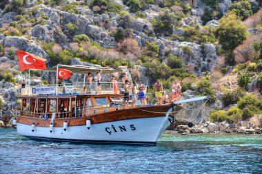 Akdeniz, birçok turist kürsüye güverte tekne yat tatil