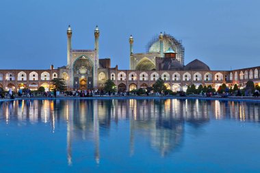  Gece vurulmuş Imam Meydanı, Isfahan, Iran Şah Camii.