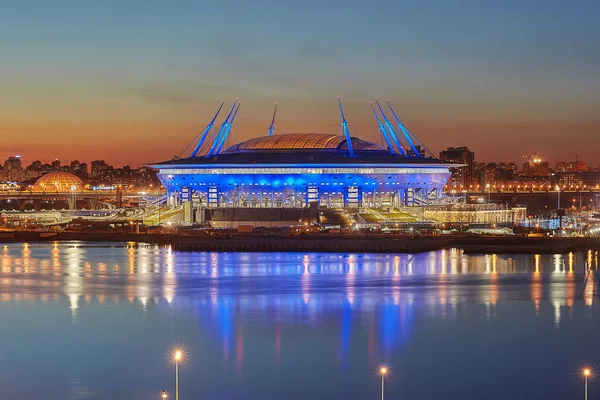 Nuovo stadio di calcio sull'isola di Krestovsky a San Pietroburgo, Russia . — Foto Stock