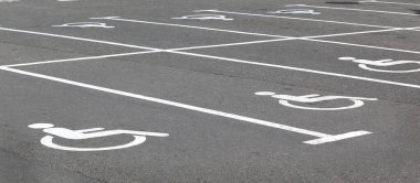 Engelliler için park yerlerinin belirlenmesi