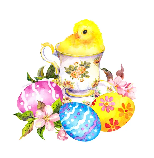 Easter eggs, cute little chicken in tea cup. Vintage easter watercolor — Stock Photo, Image