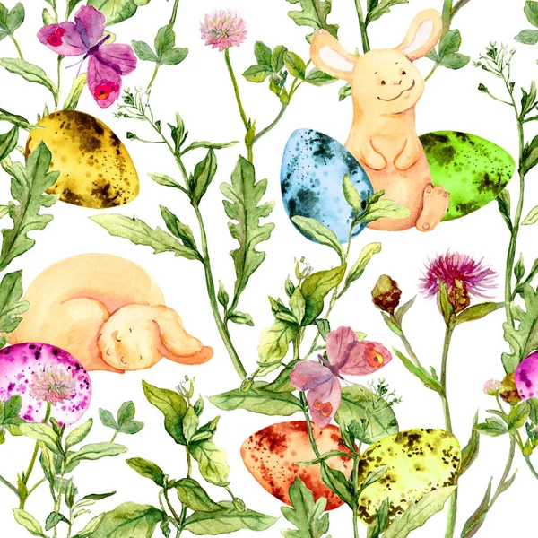 Conejo de Pascua, huevos de colores en hierba y flores con mariposas. Patrón de Pascua floral sin costuras con la búsqueda de huevos. Acuarela — Foto de Stock