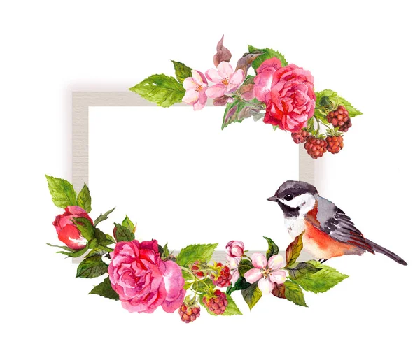 Borde floral vintage para tarjeta de boda. Flores, rosas, bayas, pájaros. Marco de acuarela para guardar texto de fecha —  Fotos de Stock