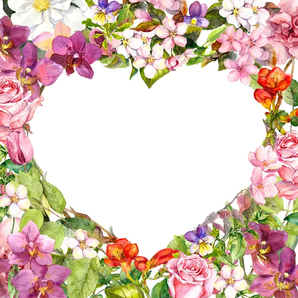 Floral καρδιά με λουλούδια και κενό χώρο για το κείμενό σας. Υδατογραφία για την ημέρα του Αγίου Βαλεντίνου — Φωτογραφία Αρχείου