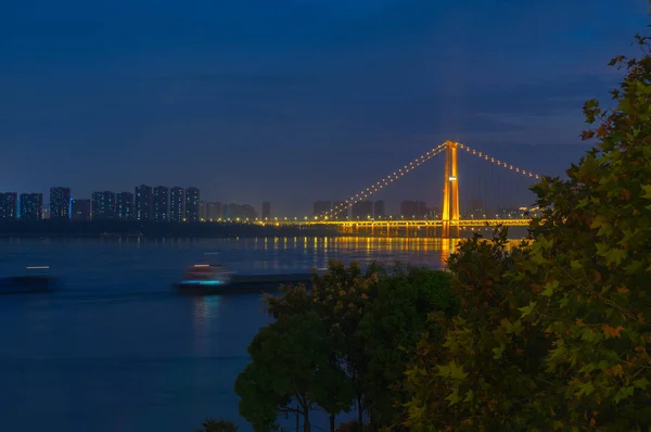 Wuhan Yangsigang Yangtze River Bridge Solnedgång Och Natt Landskap — Stockfoto
