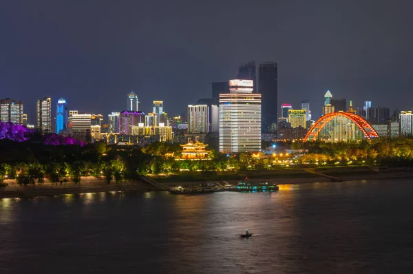 Wuhan Yangtze Rio Cidade Paisagem Noturna — Fotografia de Stock