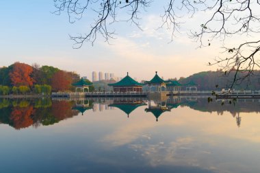 Tingtao Manzarası, Doğu Gölü, Wuhan, Hubei