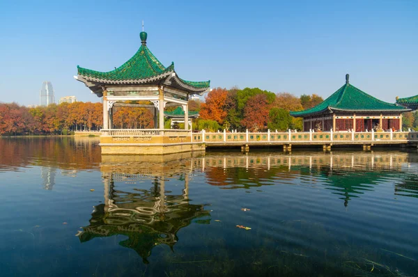 Late Herfst Landschap Van Tingtao Scenic Area East Lake Wuhan — Stockfoto