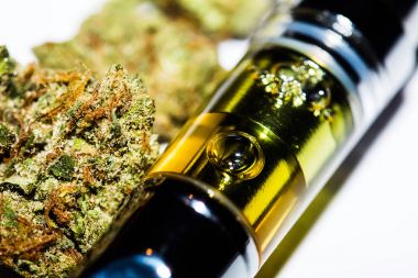 Esrar esrar petrol Vaping Thc için; Vape 