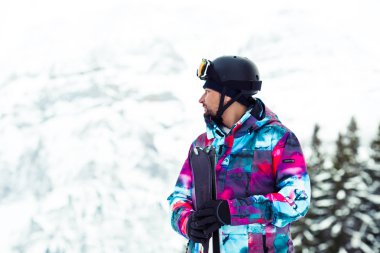  adam dağlarda Kayak 