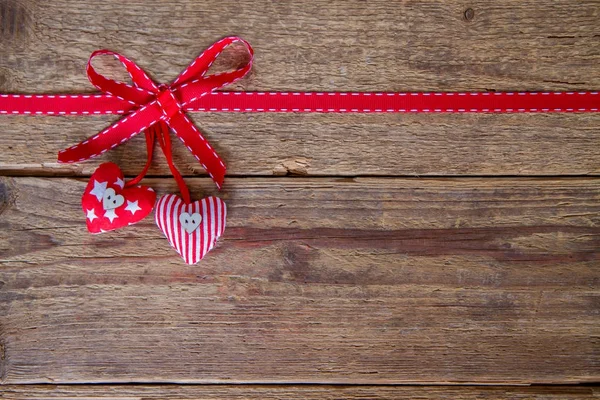 Cinta Roja Con Corazones — Foto de Stock