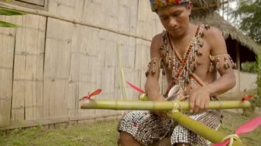 Yerli Adam kendi insansız hava aracını yapmaya çalışıyor.