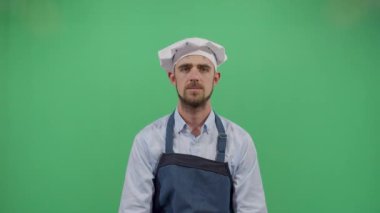 Kızgın Yetişkin Adam Çin Bıçaklı Aşçı