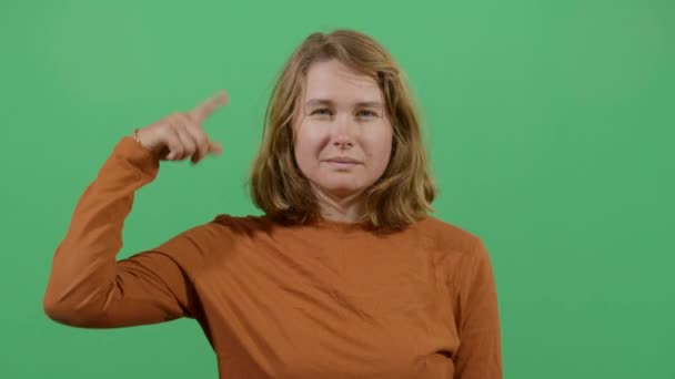 Suggesting Craziness By A Woman — Stock Video