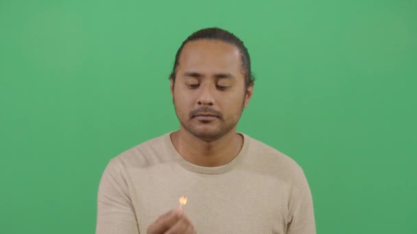 A magia do fogo — Vídeo de Stock