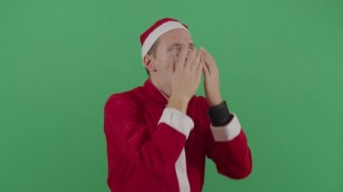 Yetişkin Noel Baba Yüzünü ovalıyor Meyveli