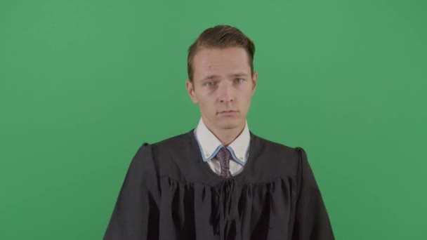Felnőtt férfi bíró Nem ujjal — Stock videók