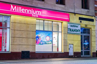 Tarnowskie G\ ry, Polonya - 10 Ocak 2020 - Milenyum banka ağı