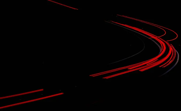 Ljus av bilar med natt. långvarig exponering — Stockfoto