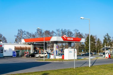 Przezmierowo, Polonya - 08.02.2020 Orlen benzin istasyonu w Przezmierowo