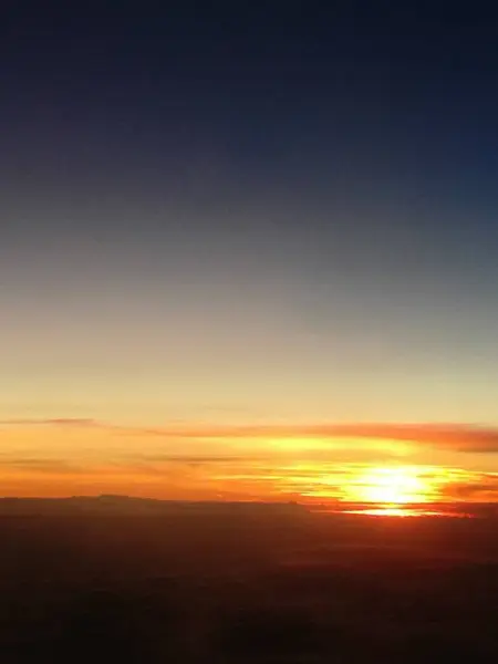 Захід Сонця Над Хмарами — стокове фото