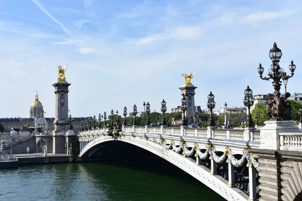 Pont Alexandre Iii和Hotel National Des Invalides 法国巴黎 2019年8月16日 — 图库照片