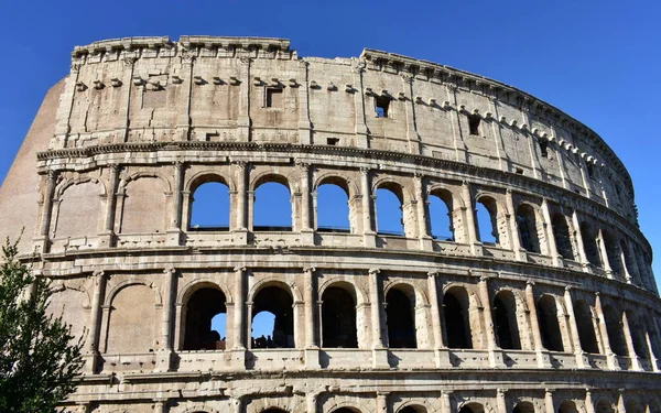 Colosseo Con Cielo Blu Roma Italia — Foto Stock