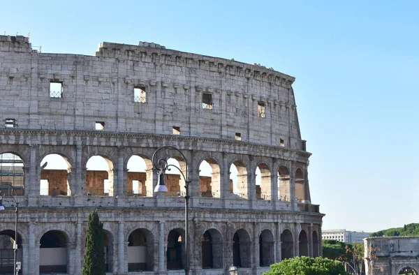 Colosseo Met Blauwe Lucht Rome Italië — Stockfoto