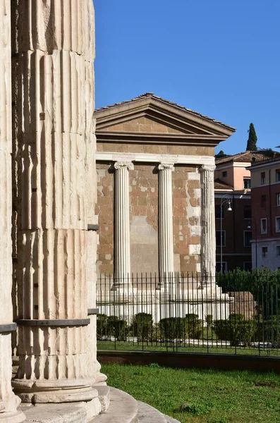 Tempio Portuno Tempio Ercole Vincitore 약자입니다 로마의 고전적 그리스 양식의 — 스톡 사진