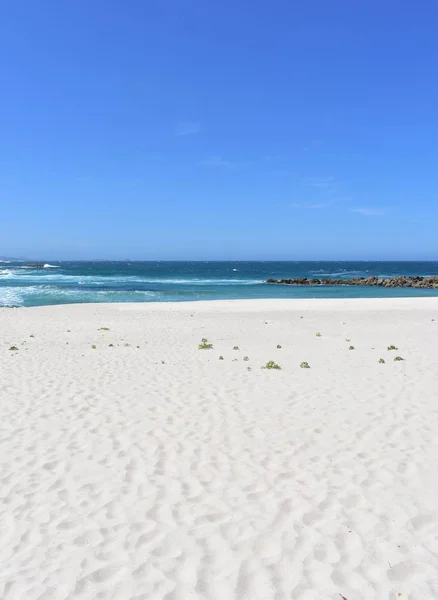 Summer Landscape White Sand Beach Rocks Waves Sunny Day Galicia — Stock Photo, Image