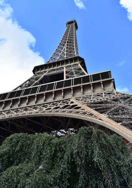 Tour Eiffel Oder Eiffelturm Perspektive Von Unten Vom Champ Mars — Stockfoto