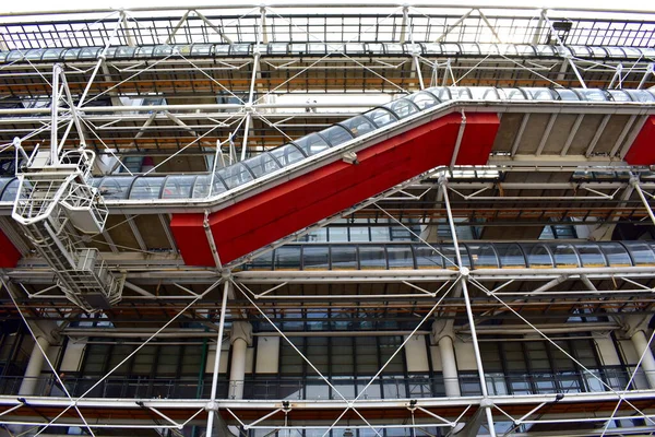 Vista Exterior Centro Pompidou Rua Vizinha Com Detalhes Arquitetura Moderna — Fotografia de Stock