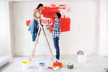 Boyama, kaç yenileme için yeni ana sayfa hazır