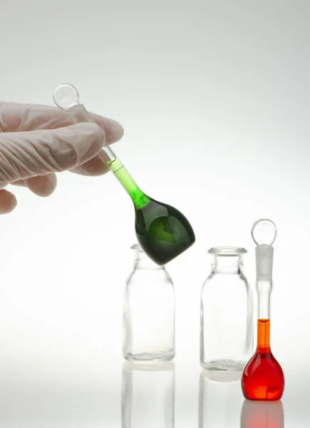 Chemical Laboratory Experiments Analysis — Stock Photo, Image