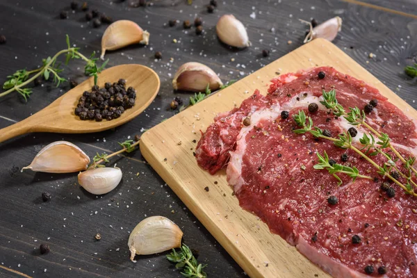 ham sığır eti striploin biftek 