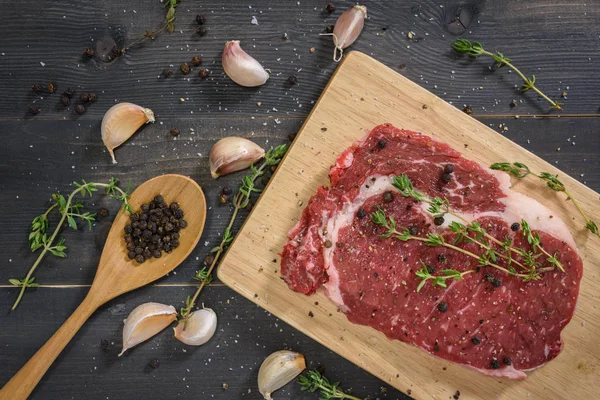 Nyers marha hátszín steak — Stock Fotó