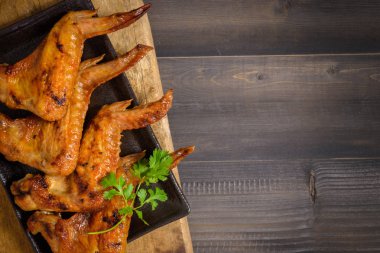 ızgara tavuk kanadı 