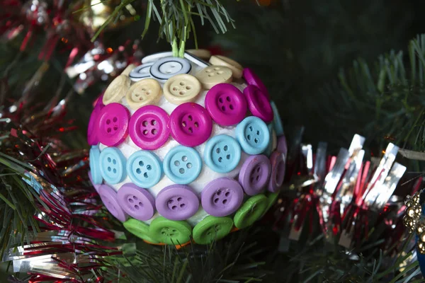 Geri dönüştürülmüş Noel Ağacı Özellikleri 