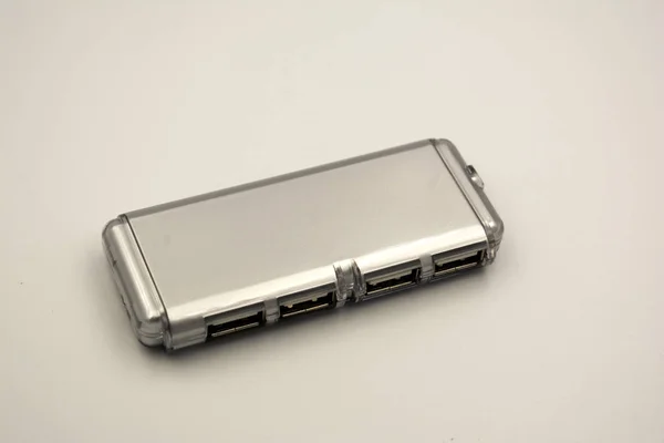 Usb port merkezi izole edildi