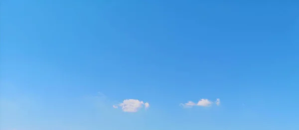 Nuvoloso Nel Cielo Blu Sfondo Naturale — Foto Stock