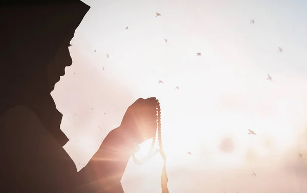 Young Female Muslim Prayer Hijab Praying God Front White Background — Stock Photo, Image