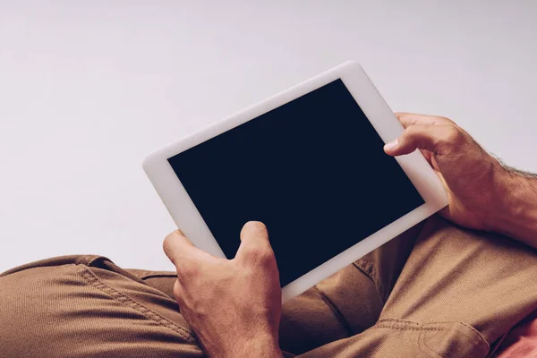 Partial View Man Using Digital Tablet Blank Screen Isolated Grey — Stock Photo, Image