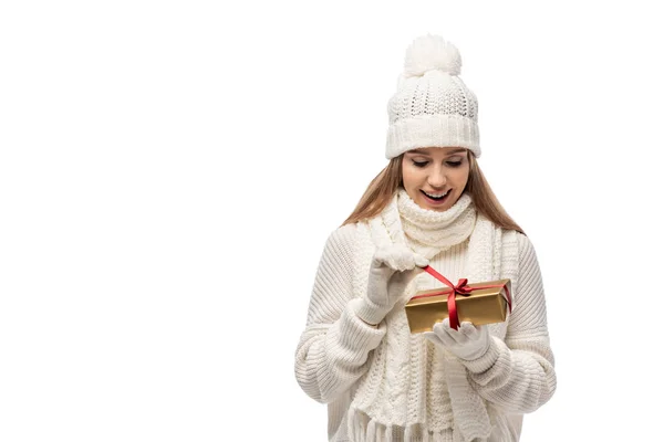 Beautiful Excited Woman Scarf Gloves Hat Holding Christmas Gift Box — Stock Photo, Image