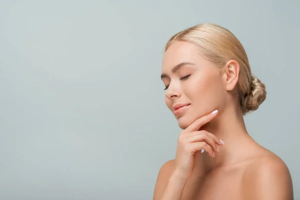 Happy Naked Girl Touching Face Isolated Grey — Stock Photo, Image