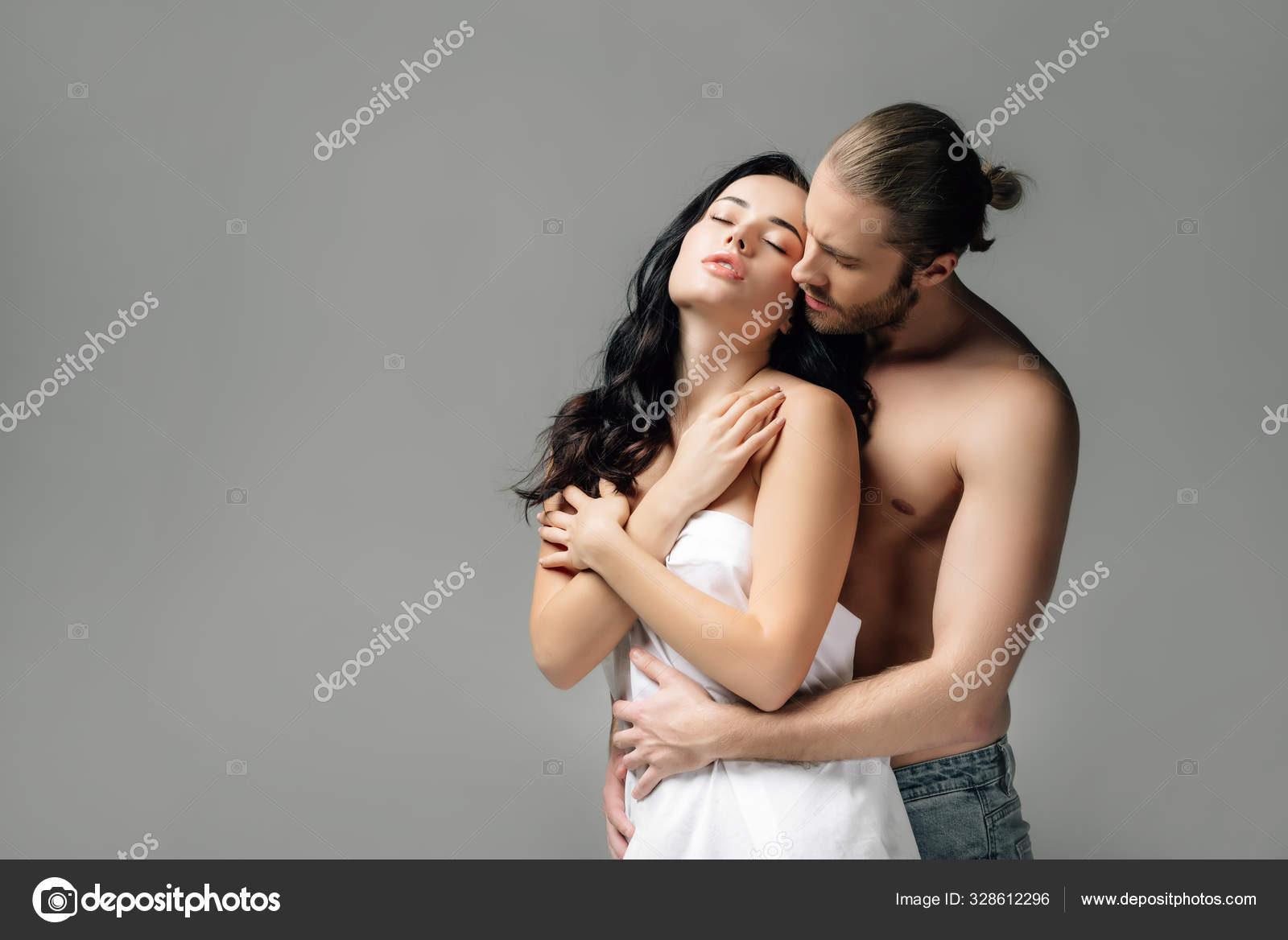 Passionate Naked Couple Hugging Sheets Isolated Grey — Stock Photo © HayDmitriy #328612296