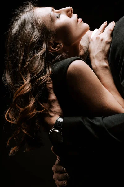 Man Hugging Kissing Woman Closed Eyes Isolated Black — 스톡 사진